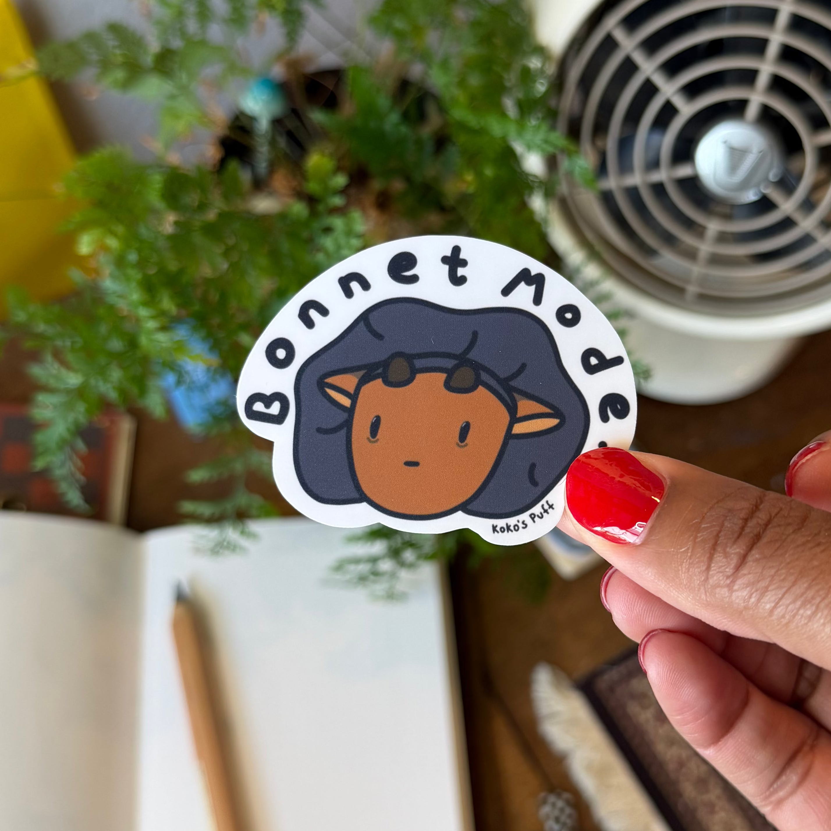 Bonnet Mode Sticker (Black)